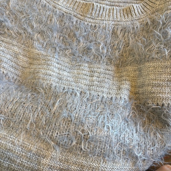 Sleeping on Snow Anthropologie Nuvola Sweater Womens M Wool Blend Ruffle Eyelash - Picture 11 of 11